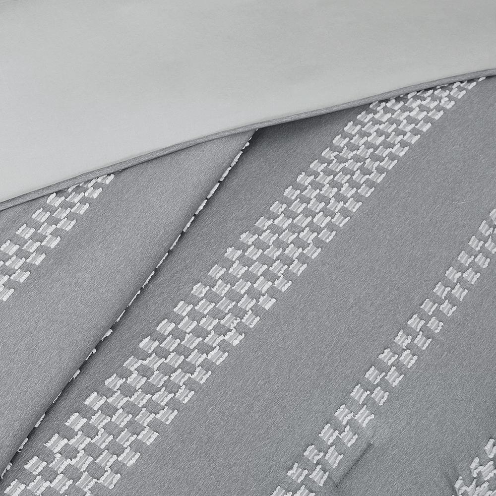 5 Piece Clipped Jacquard Comforter Set with Throw Pillows. Picture 3