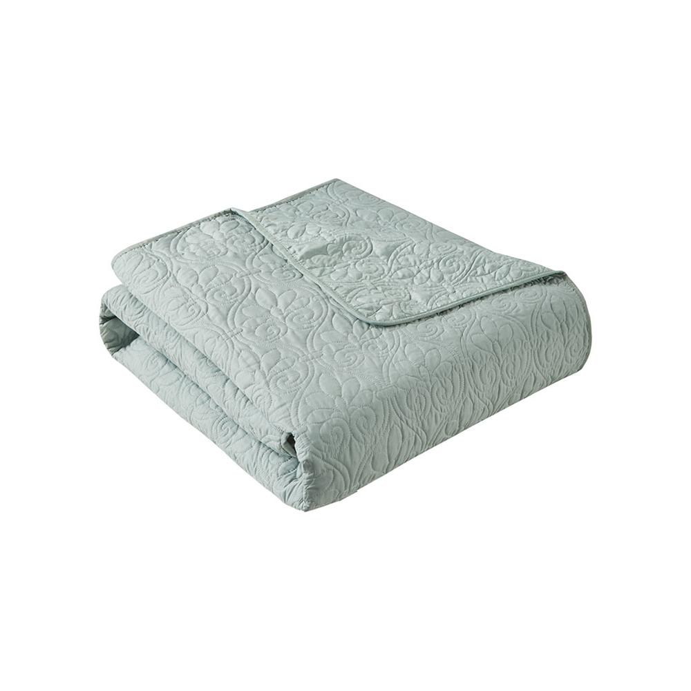 Quebec Oversized Quilted Throw, Seafoam color. Picture 1