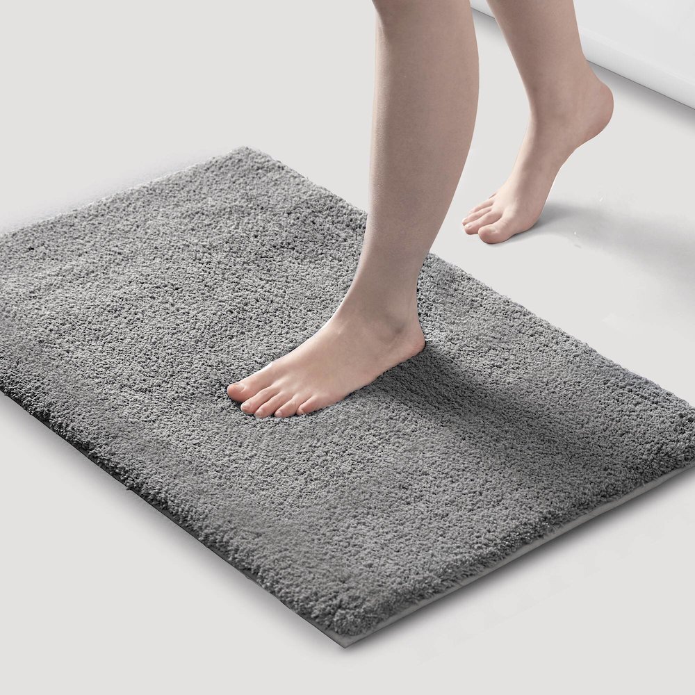Marshmallow Bath Rug, Grey color. Picture 4
