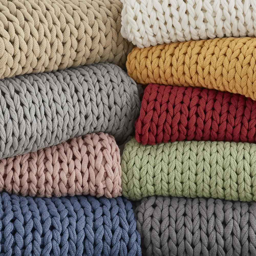 Handmade Throw. Picture 4