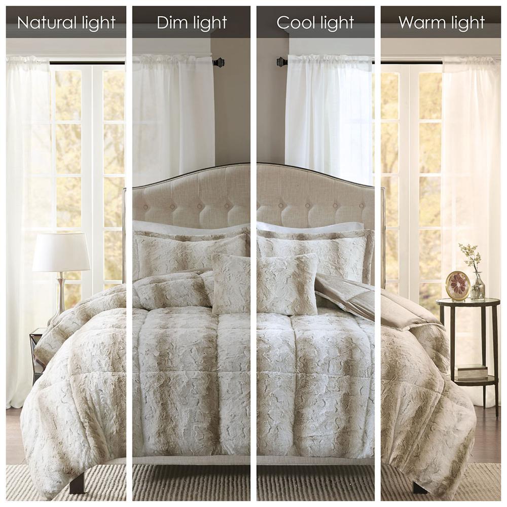 4PC Faux Fur Comforter Set. Picture 1