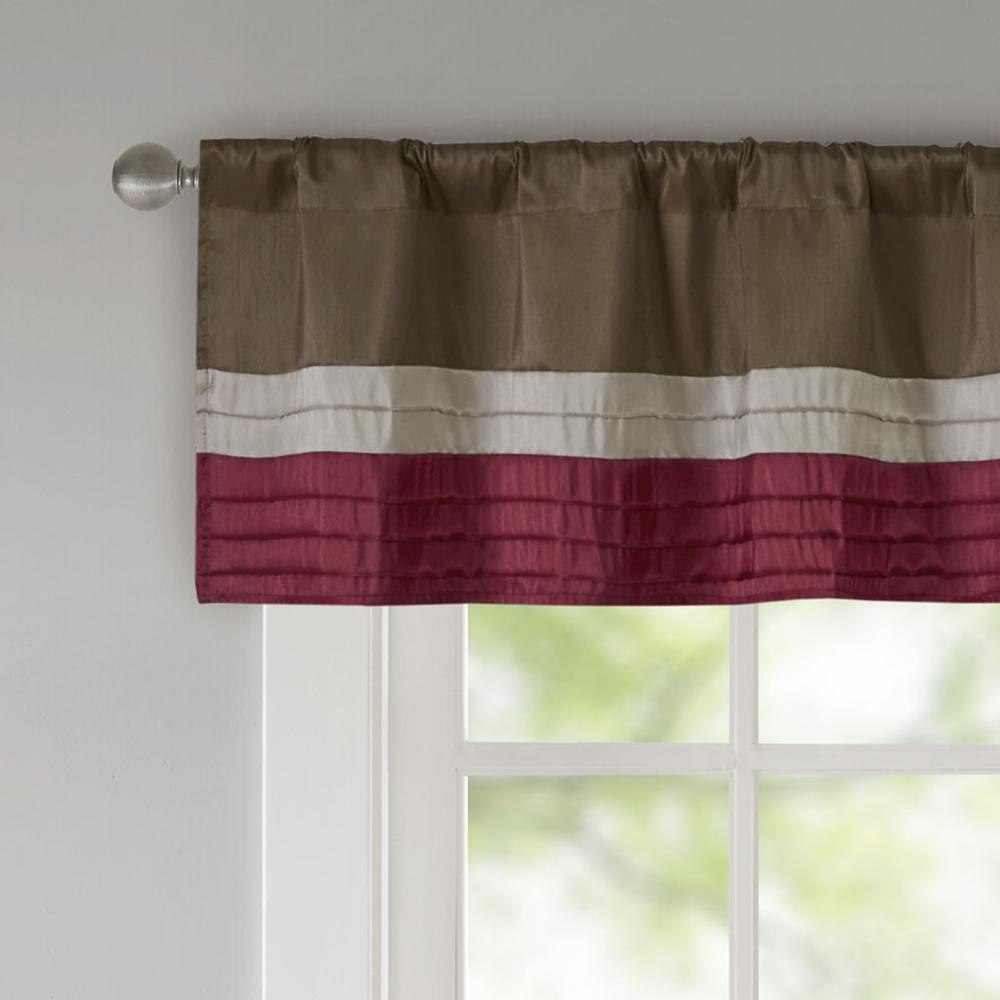 Polyoni Pintuck Window Valance. Picture 2