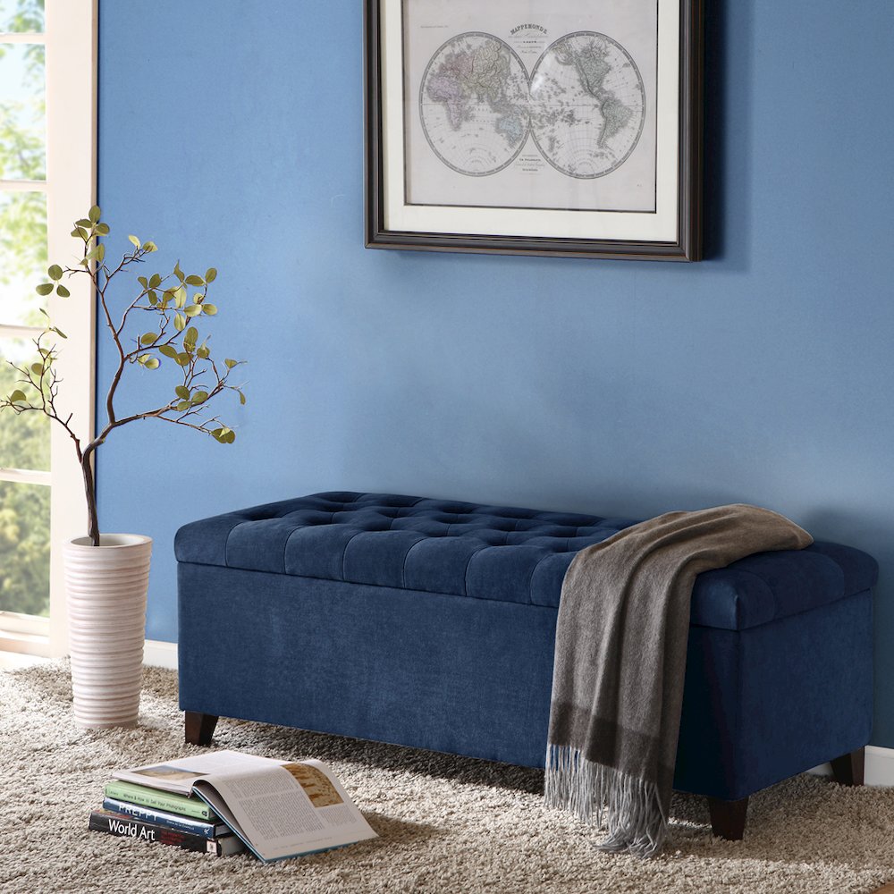 Tufted Top Soft Close Storage Bench. Picture 3