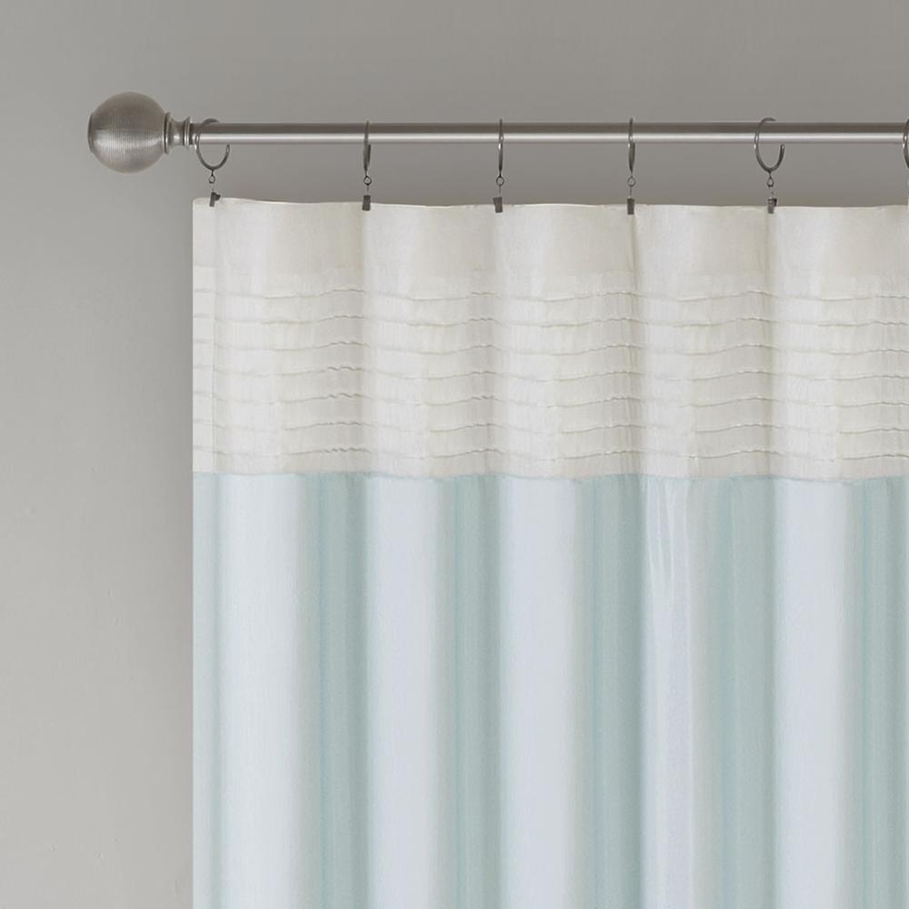 Polyoni Pintuck Curtain Panel. Picture 1