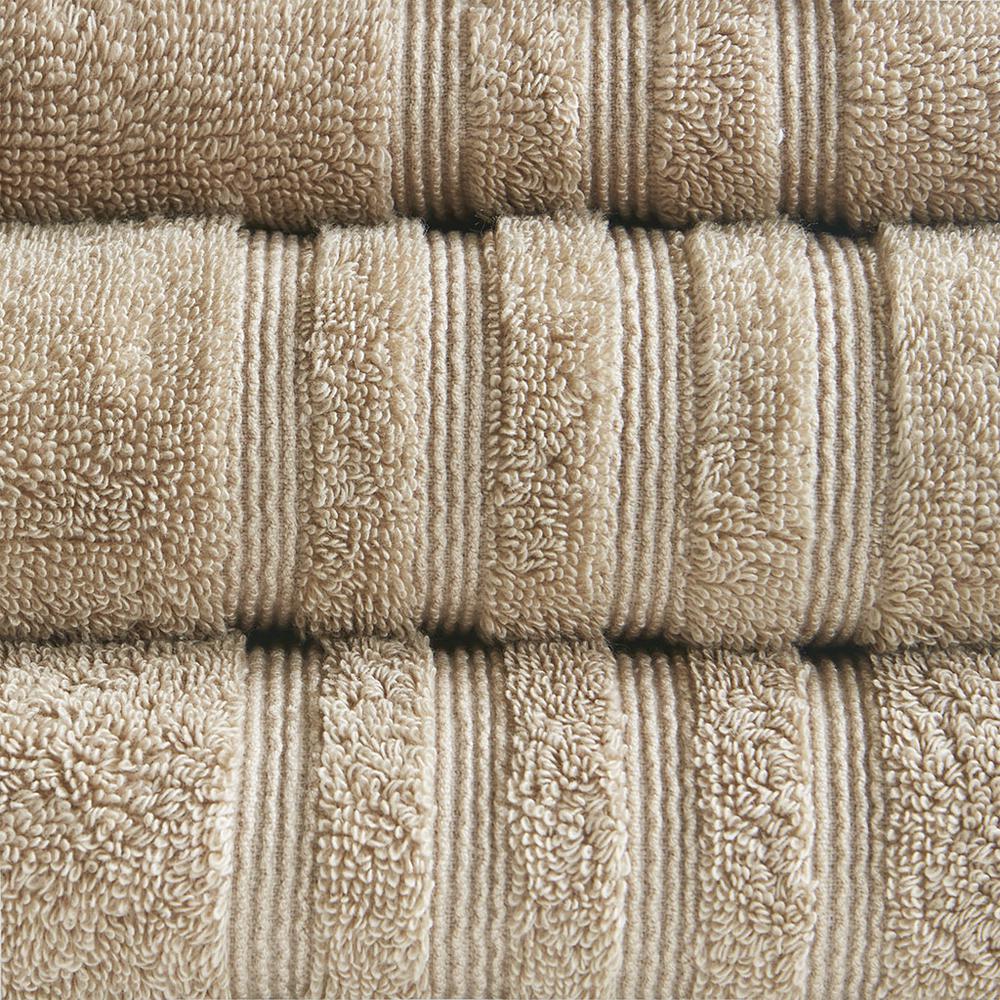 Sustainable Antimicrobial Bath Towel 6 Piece Set. Picture 2