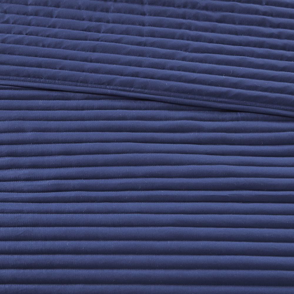 8 Piece Printed Seersucker Comforter and Quilt Set Collection. Picture 2