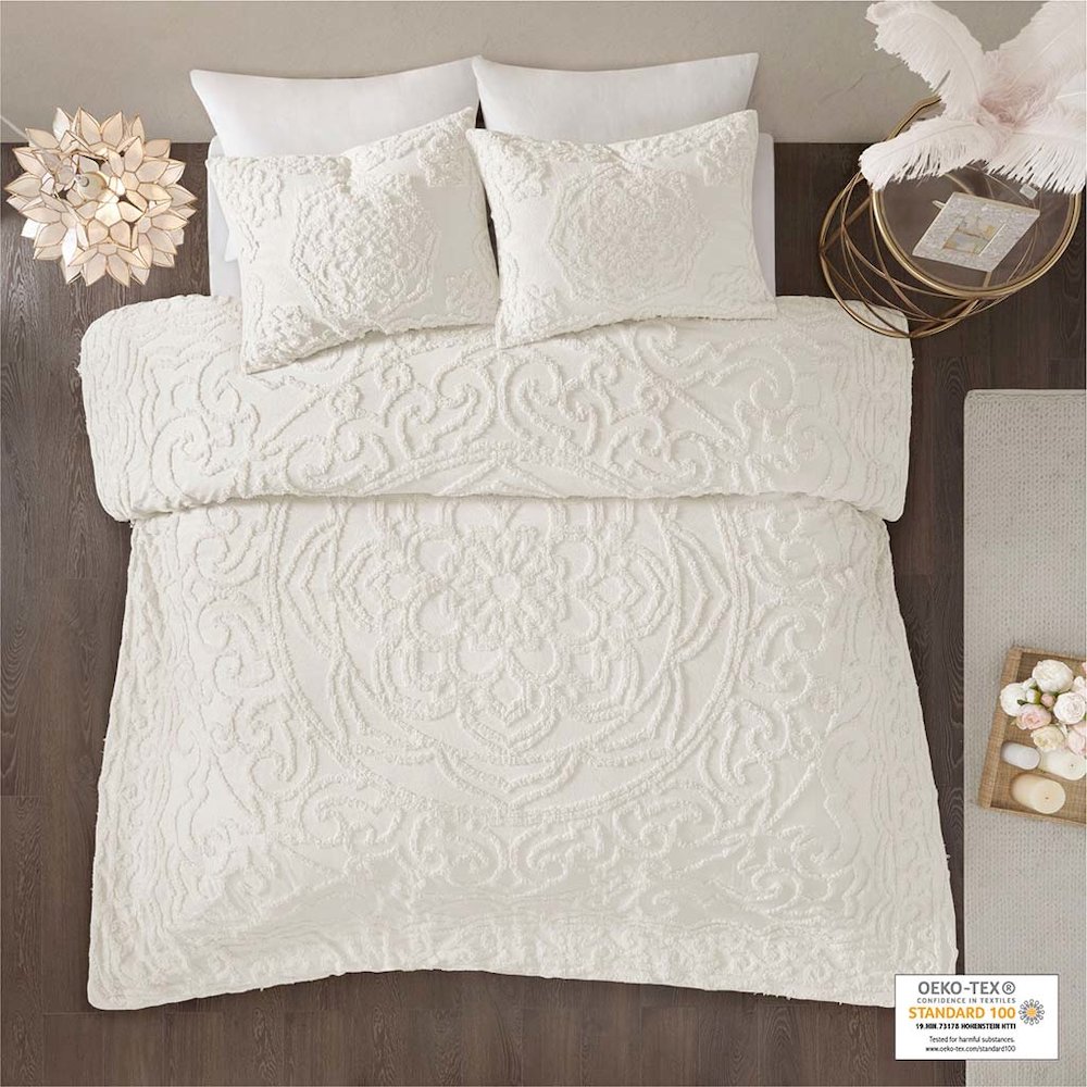 3-Piece Tufted Cotton Chenille Medallion Duvet Cover Set. Picture 4