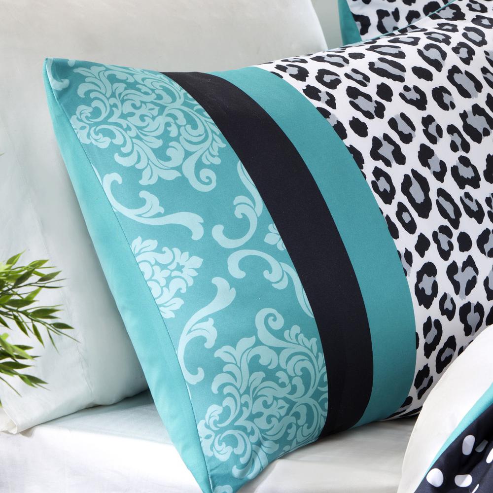 Comforter Set. Picture 2