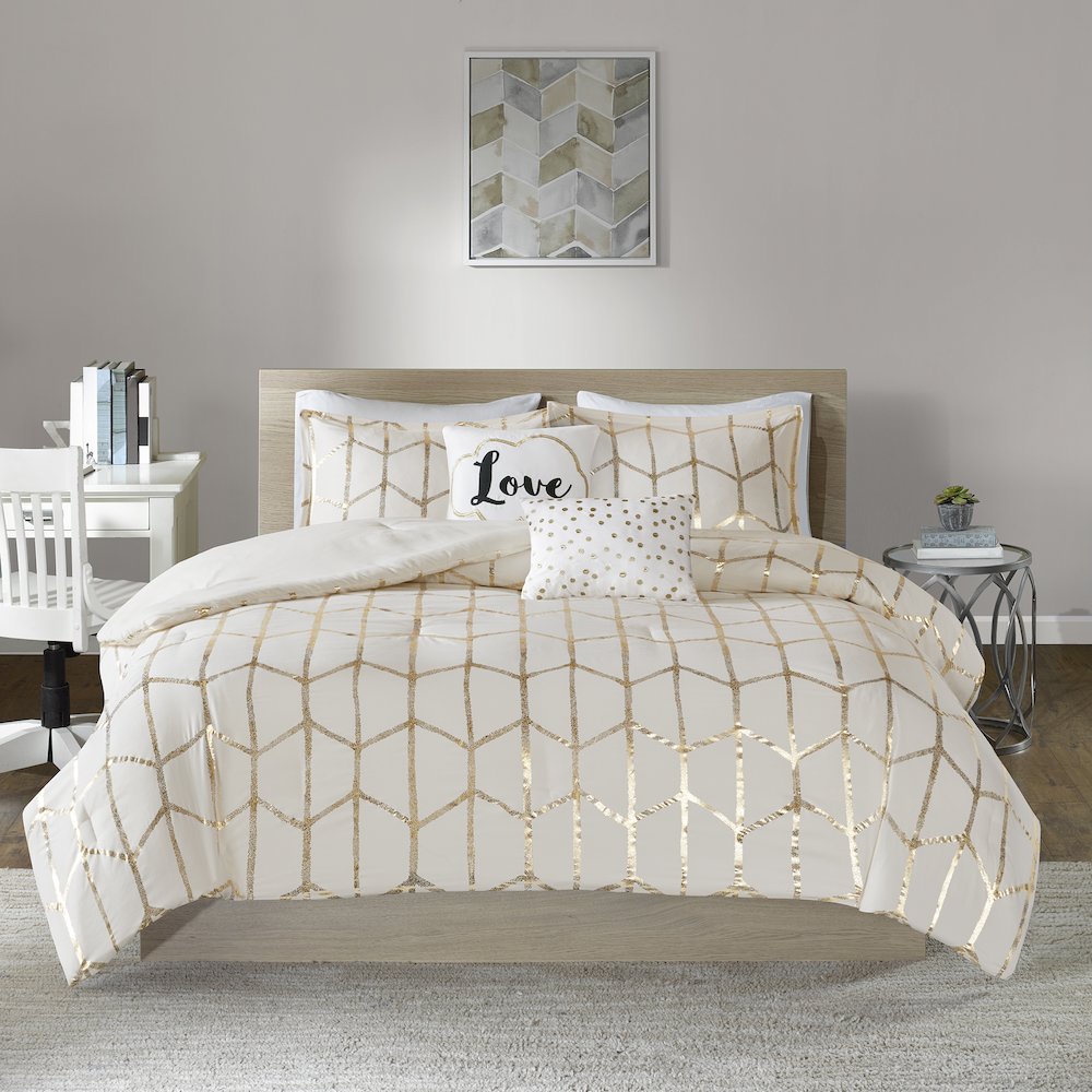 Raina 100% Polyester Brushed Microfiber Printed Comforter Set. Picture 1