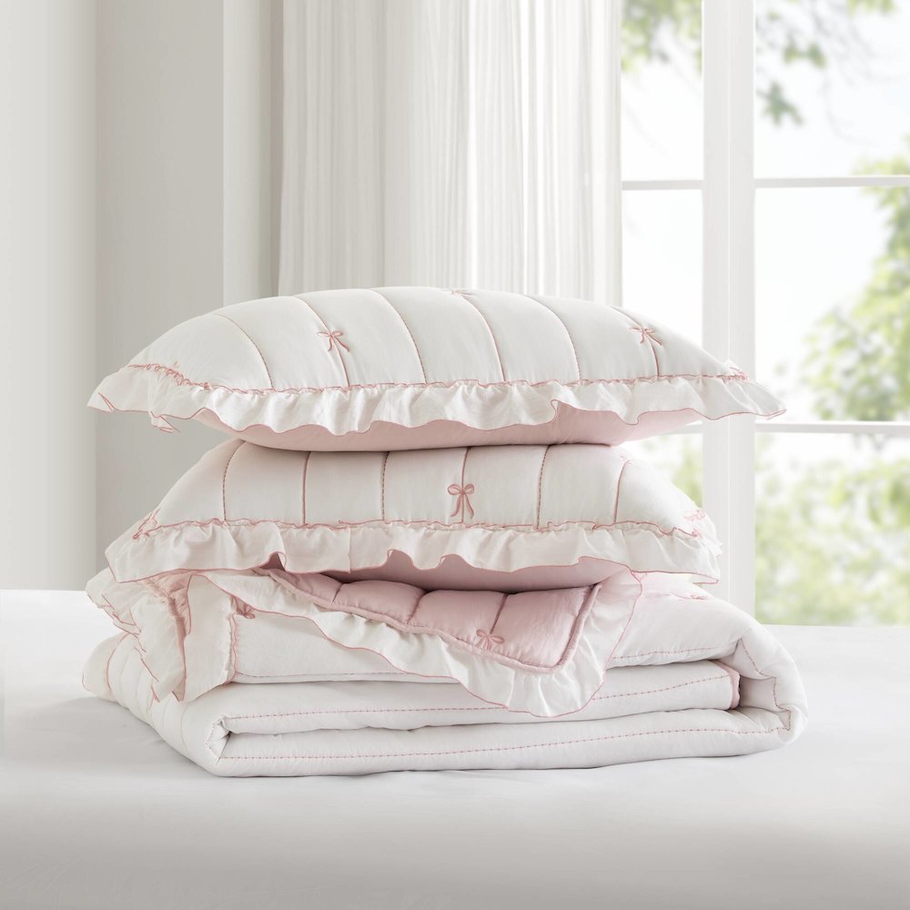 Liv Quilt Set. Picture 5