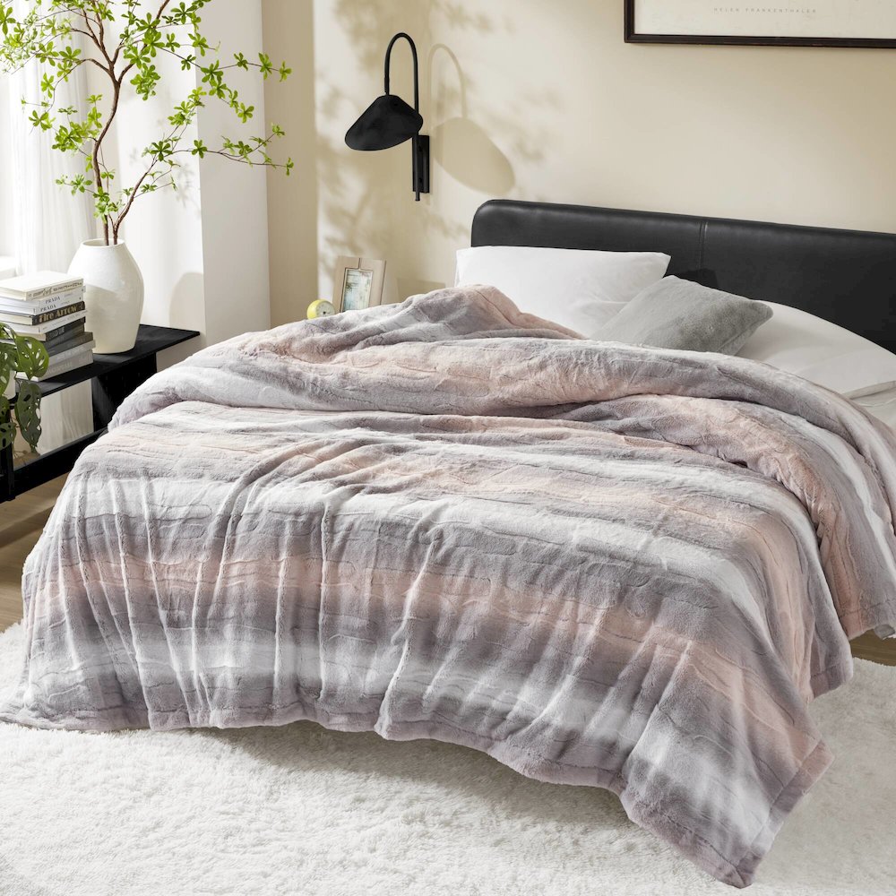 Zuri Faux Fur Blanket, Blush/Grey color. Picture 1