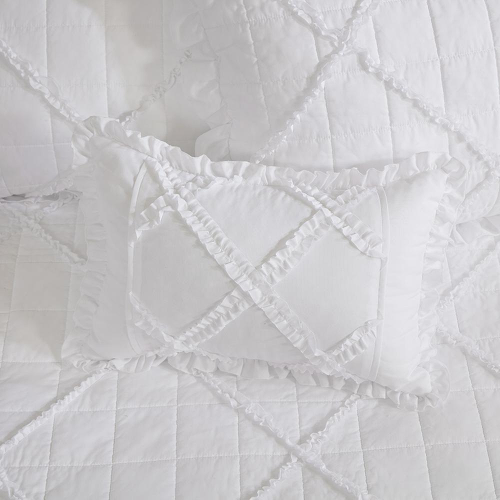 6 Piece Daybed Cover Set with Bedskirt and Throw Pillow. Picture 2