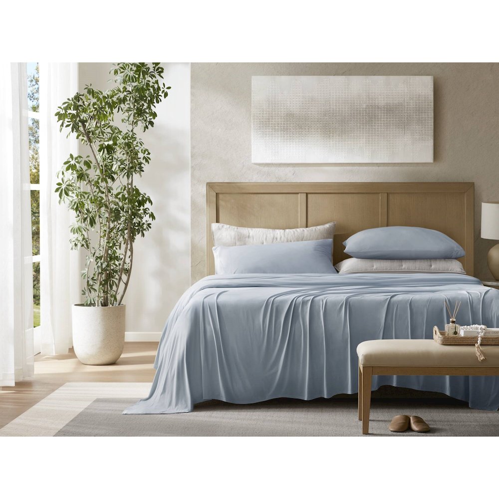 Cooling Stretch Jersey Sheet Set, Blue color. Picture 4