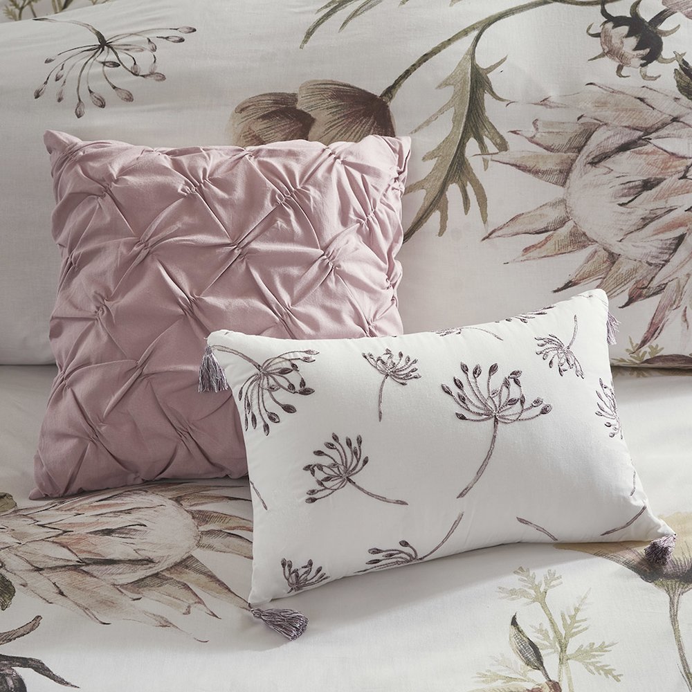 8 Piece Cotton Printed Comforter Set. Picture 2