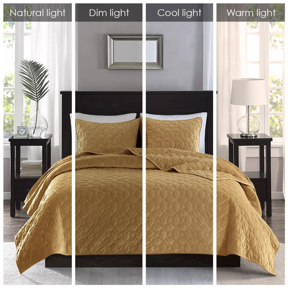 Harper 3 Piece Velvet Quilt Set, Mustard color. Picture 3