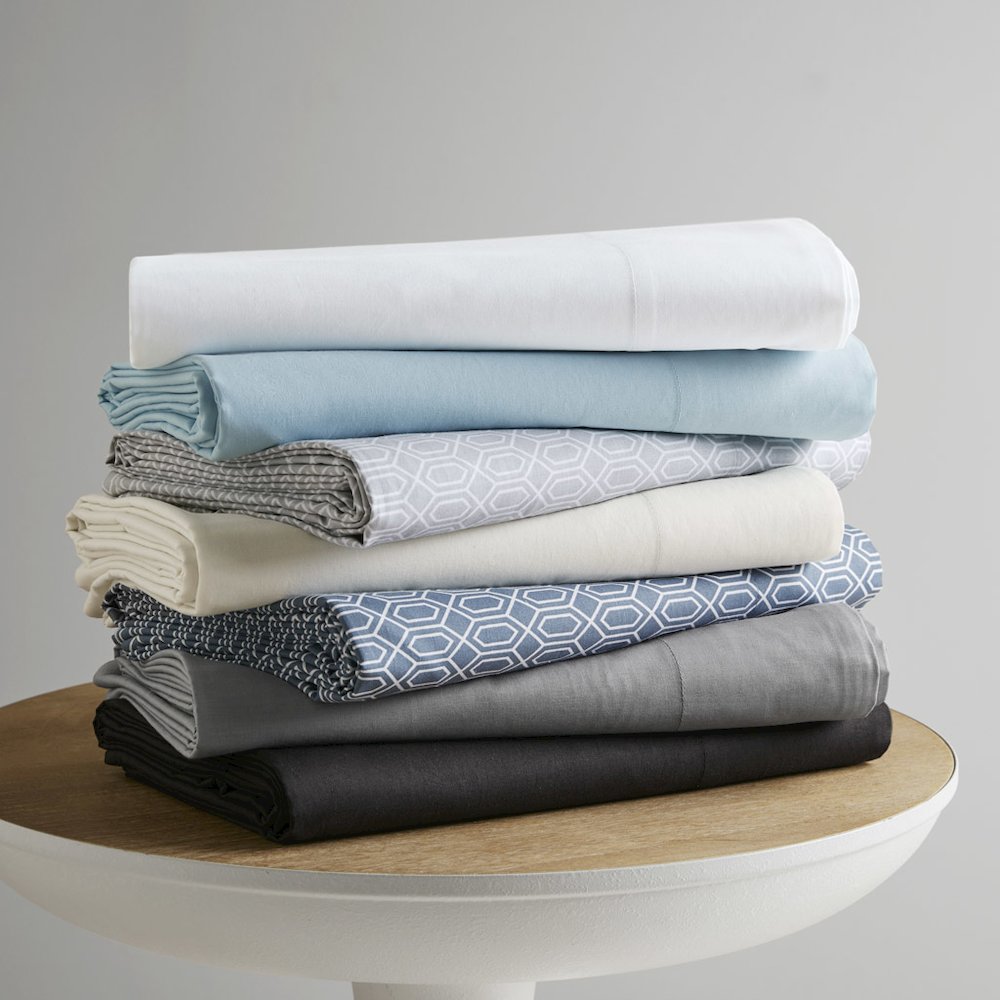 144 Thread Count Cotton Printed Cotton Sheets, Diamond Blue color. Picture 4