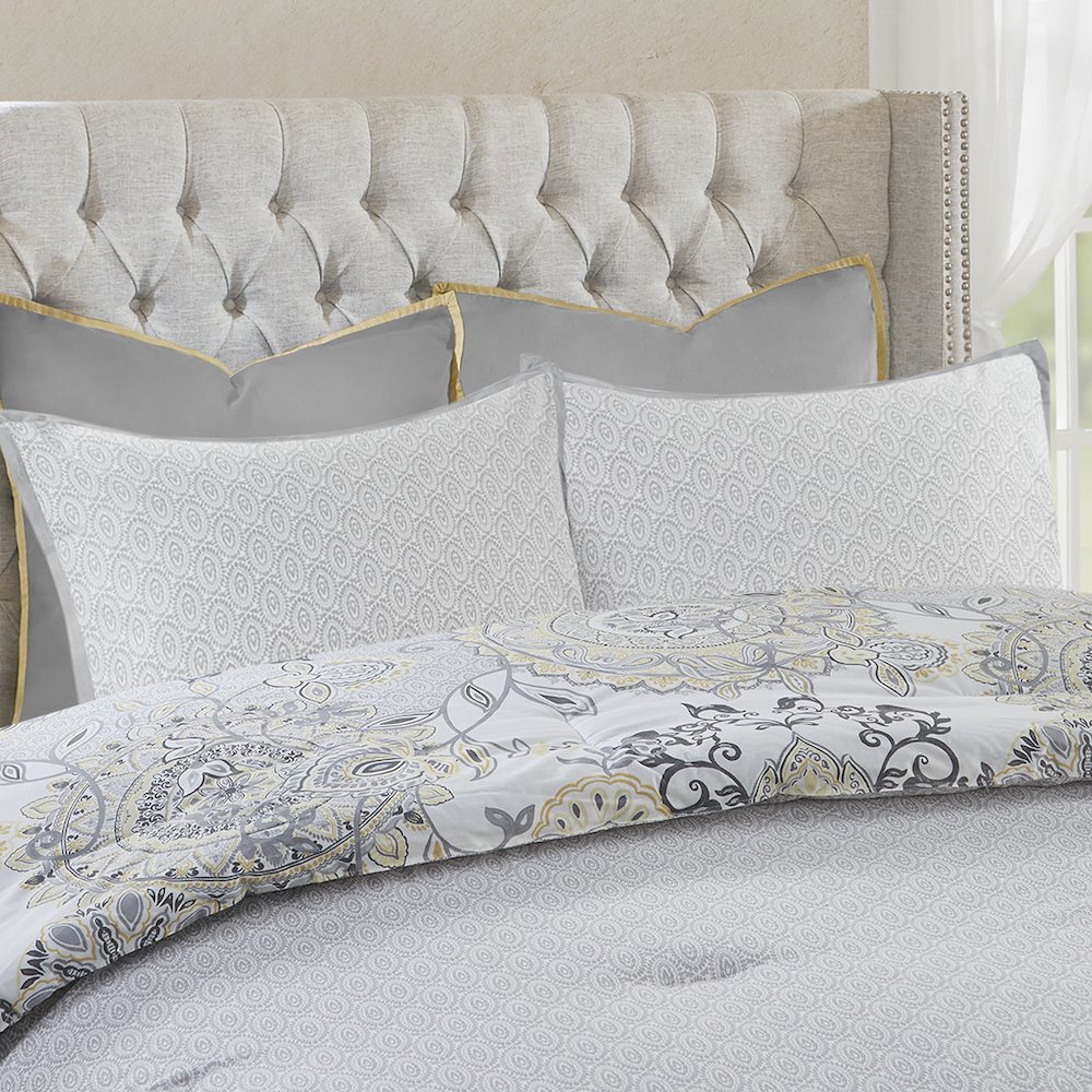 8 Piece Cotton Floral Printed Reversible Comforter Set. Picture 2
