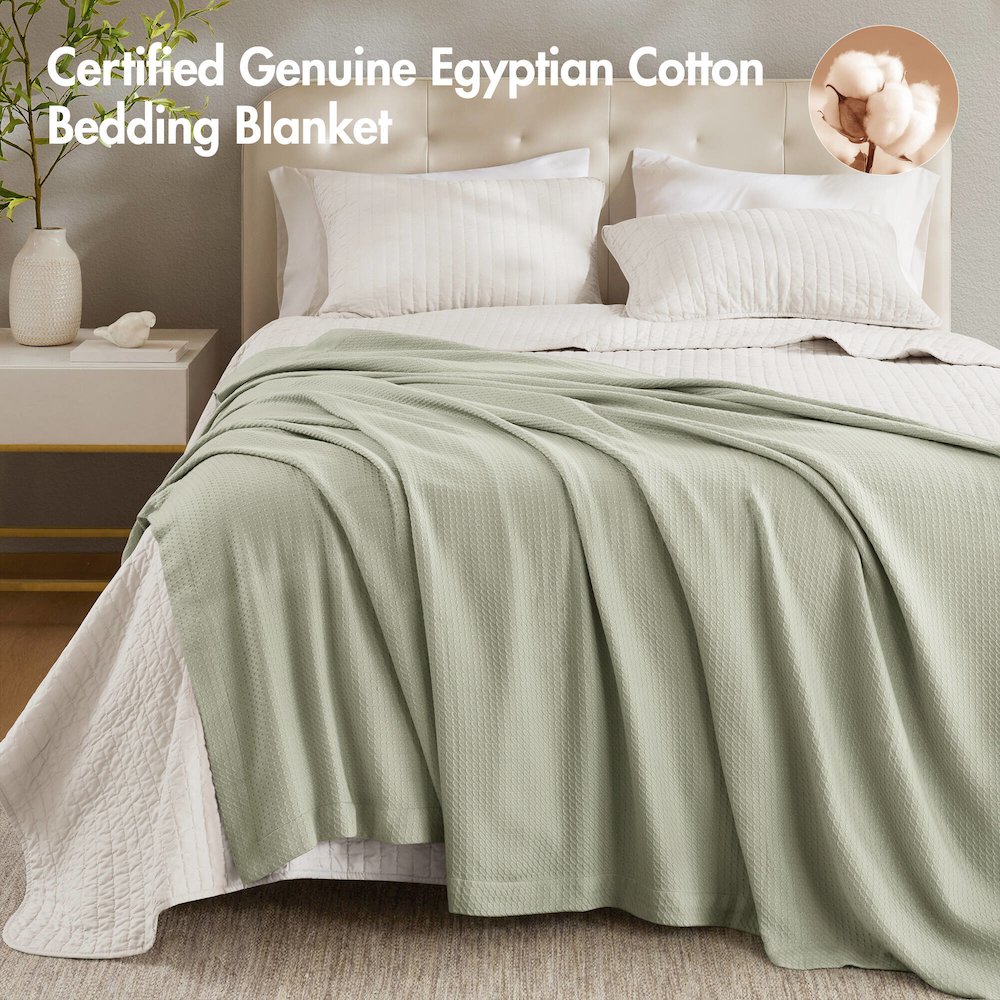 Egyptian Cotton Blanket, Sage Green color. Picture 4