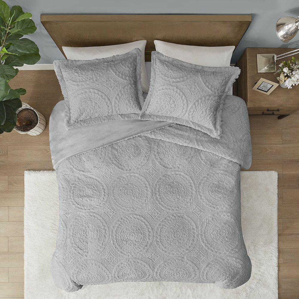 Embroidered Medallion Faux Fur Ultra Plush Comforter Mini Set. Picture 5