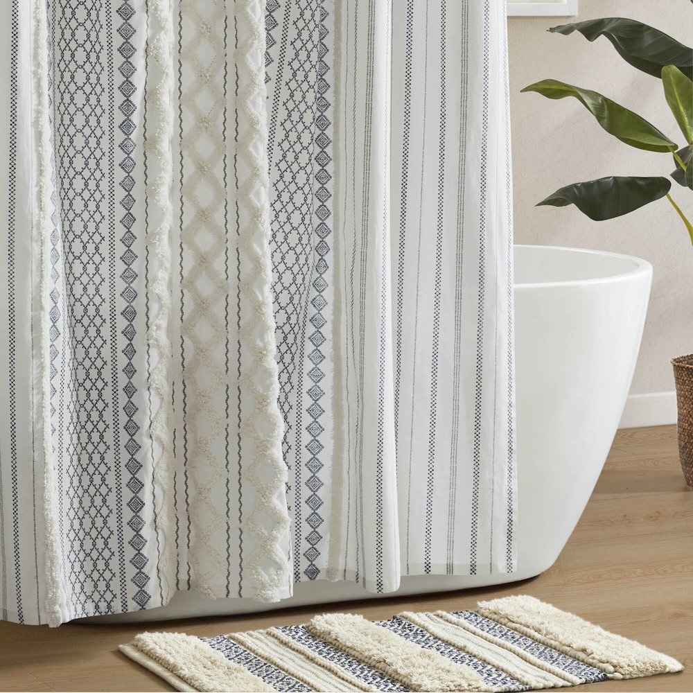 Imani Cotton Printed Shower Curtain with Chenille. Picture 3