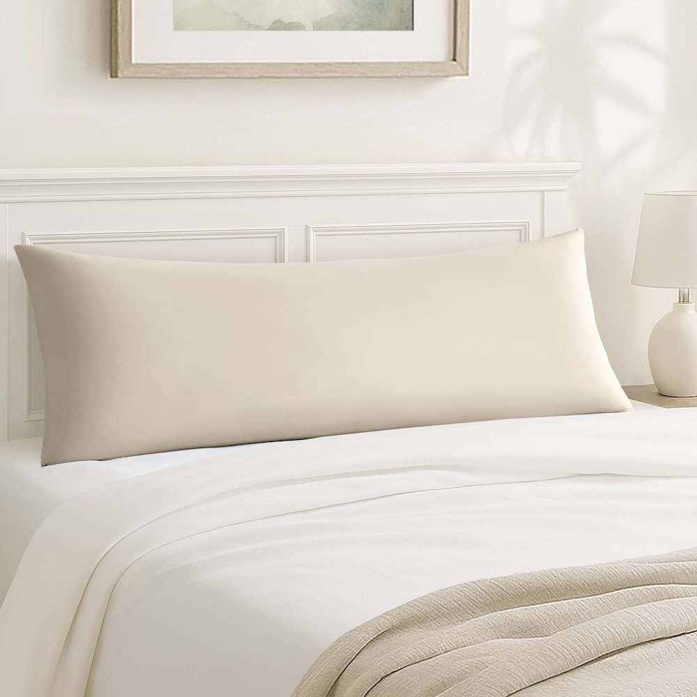 Lumi cooling body pillow. Picture 1