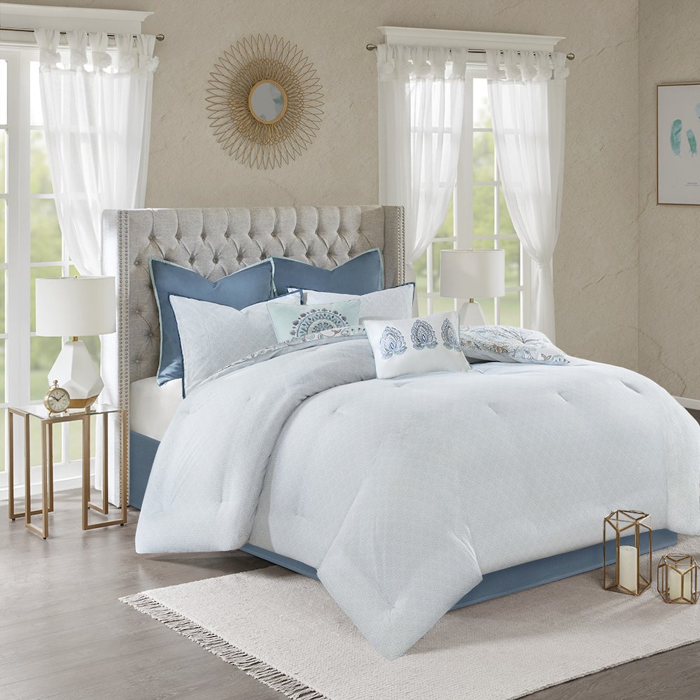 8 Piece Cotton Floral Printed Reversible Comforter Set. Picture 1