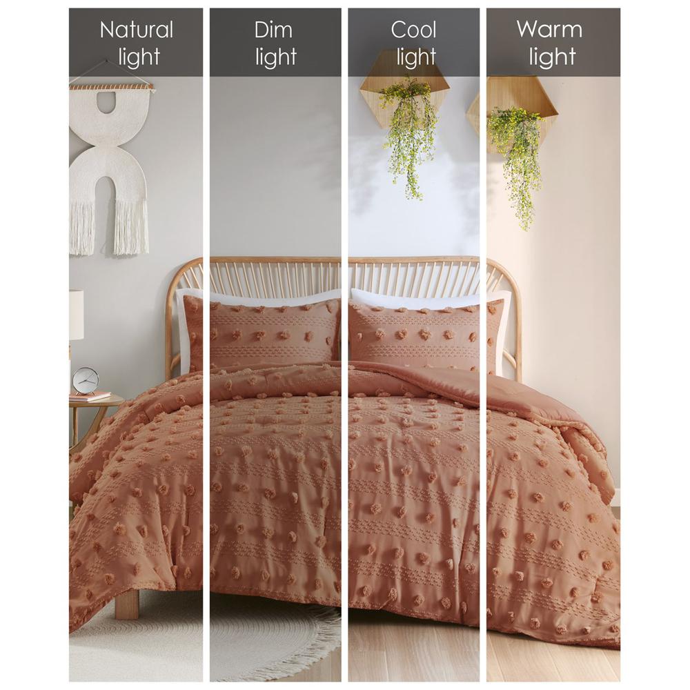 Lucy Clip Jacquard Comforter Set, Rust color. Picture 5