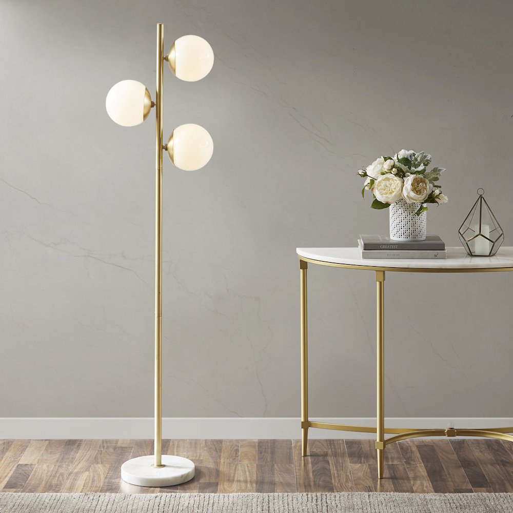 3-Globe Light Floor Lamp with Marble Base. Picture 4