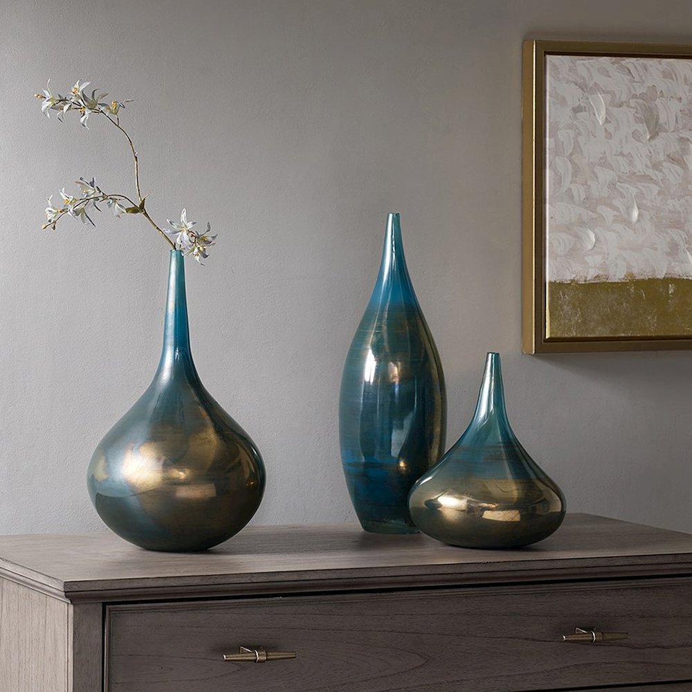 Blue and Bronze Decorative Glass Vases 3-piece set. Picture 4