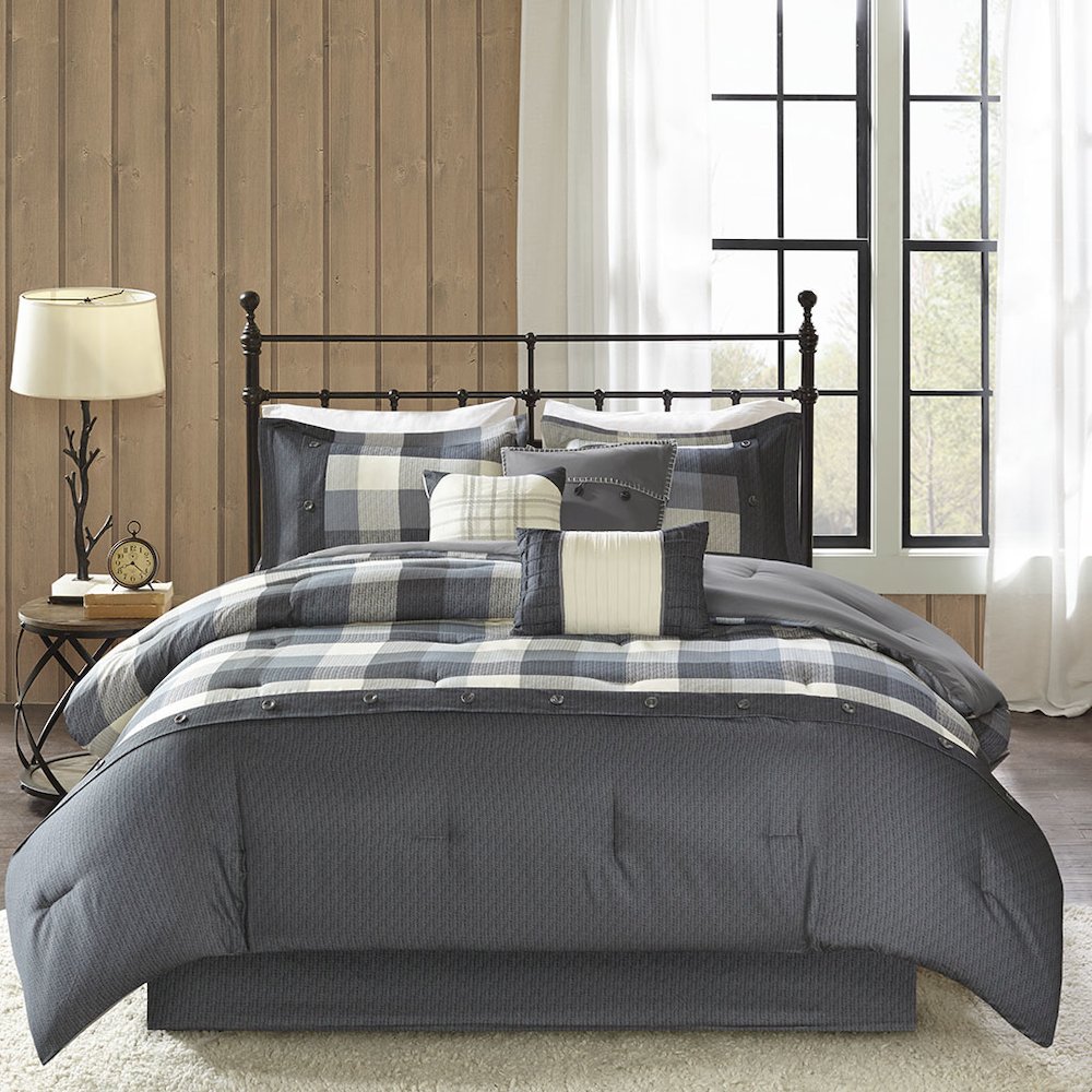 7 Piece Herringbone Comforter Set. Picture 1
