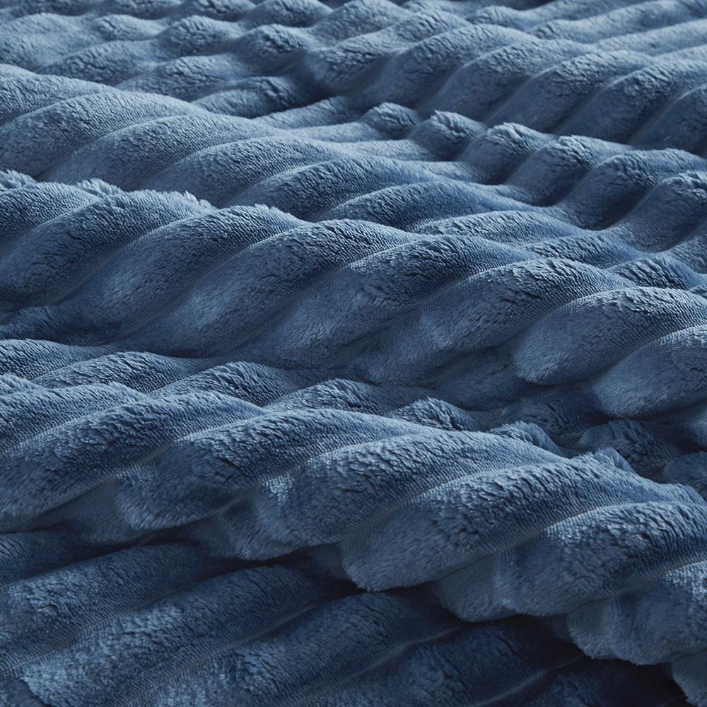 2 Piece Corded Plush Comforter Set. Picture 5
