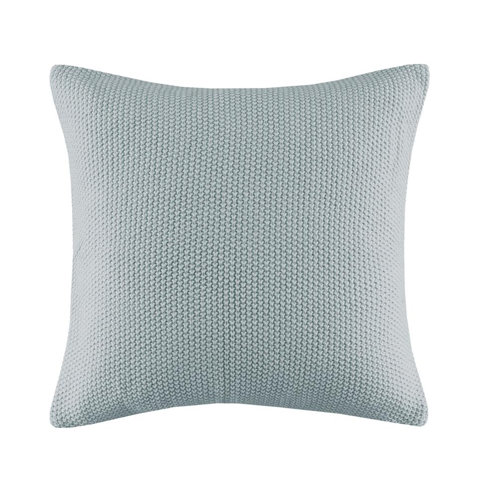 Square Pillow Cover. Picture 1