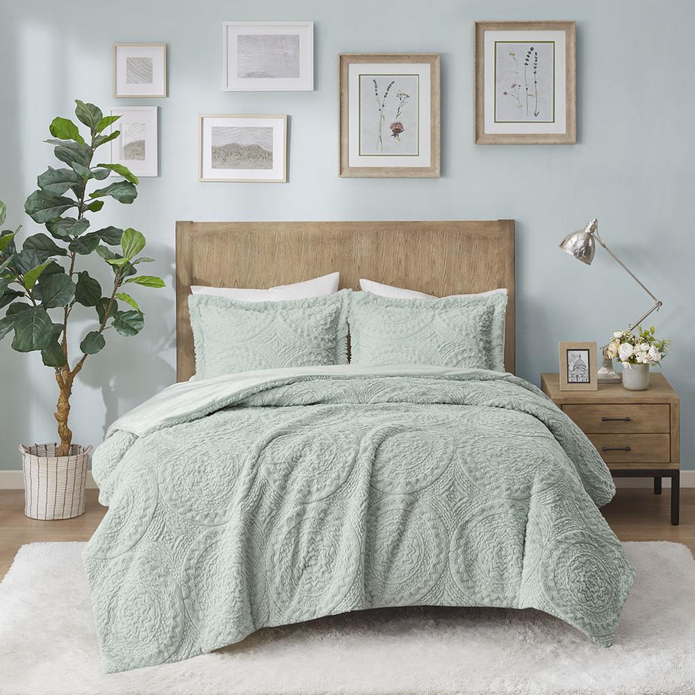 Embroidered Medallion Faux Fur Ultra Plush Comforter Mini Set. Picture 1