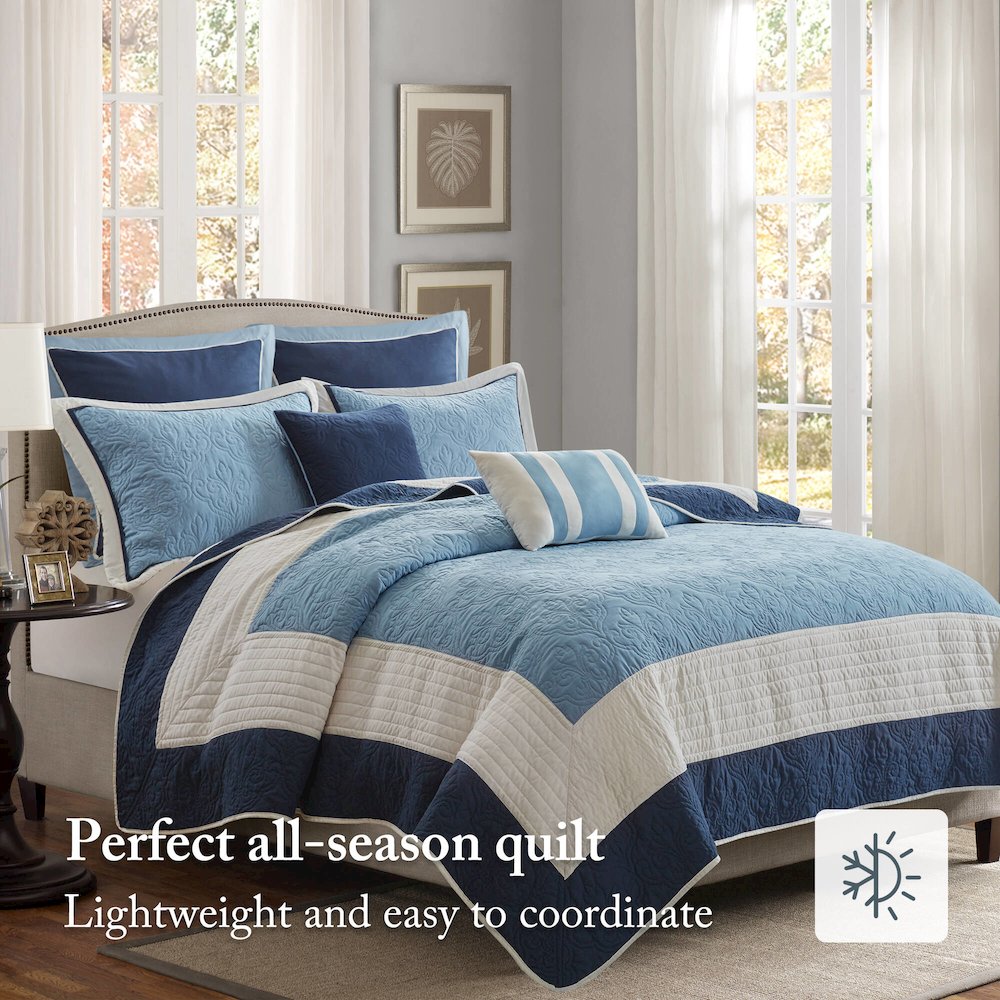 7 Piece Quilt Set with Euro Shams and Throw Pillows. Picture 4