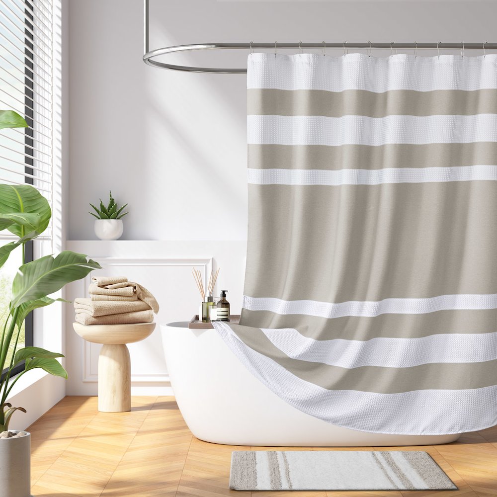 Shower Curtain with 3M Treatment. Picture 1