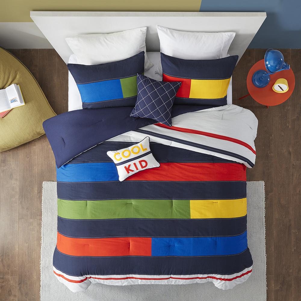 Stripe Printed Comforter Set. Picture 4