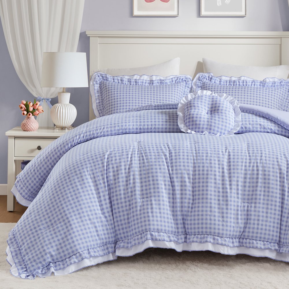 Rowena Comforter Set. Picture 1