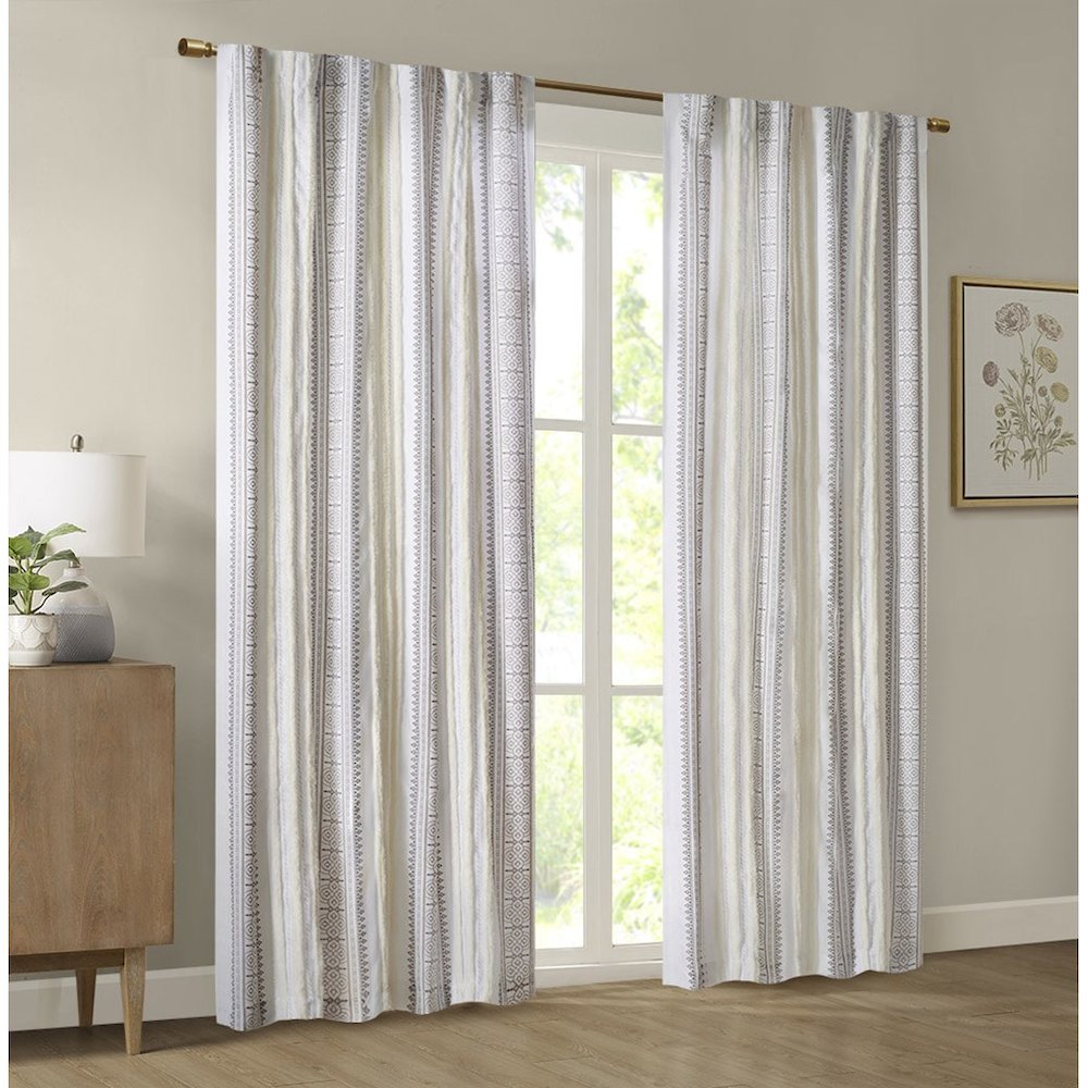 Samara Poly Printed Curtain Panel with Tufted Stripe and Lining. Picture 2