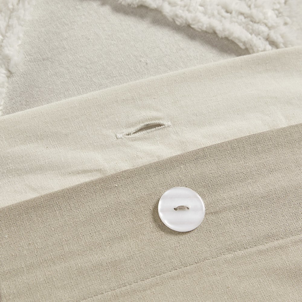 3 Piece Cotton Duvet Cover Set with Chenille Tufting. Picture 2