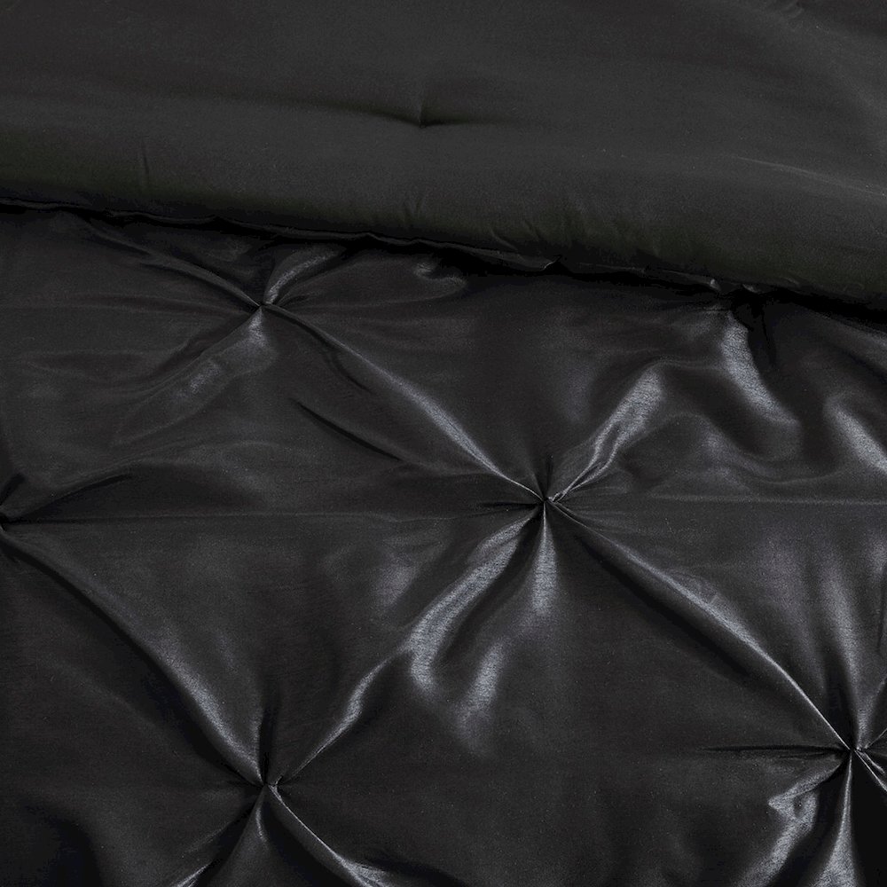 7 Piece Tufted Comforter Set. Picture 2