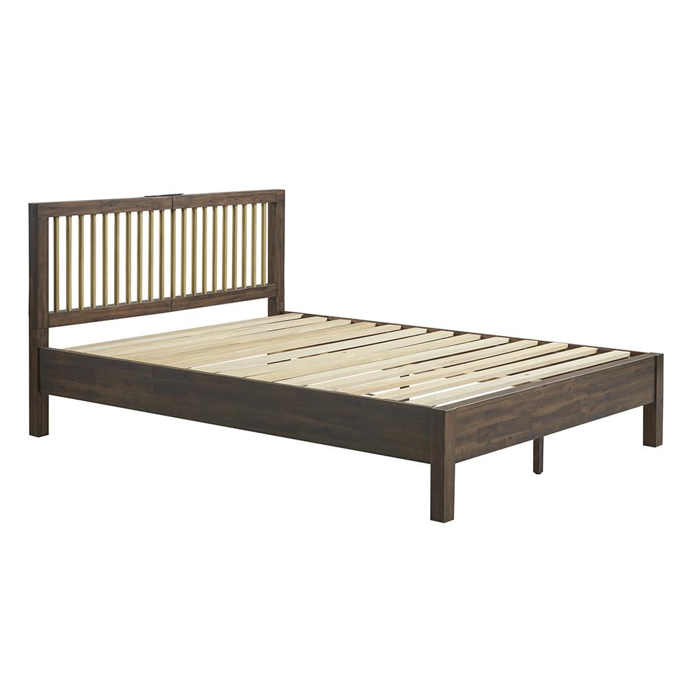 Queen Bed. Picture 3