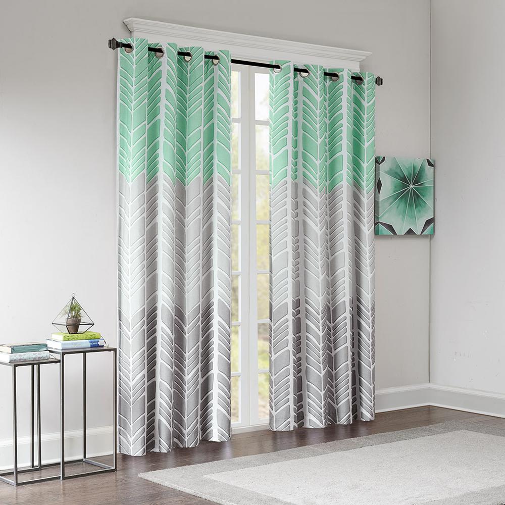 Printed Total Blackout Curtain Panel. Picture 2