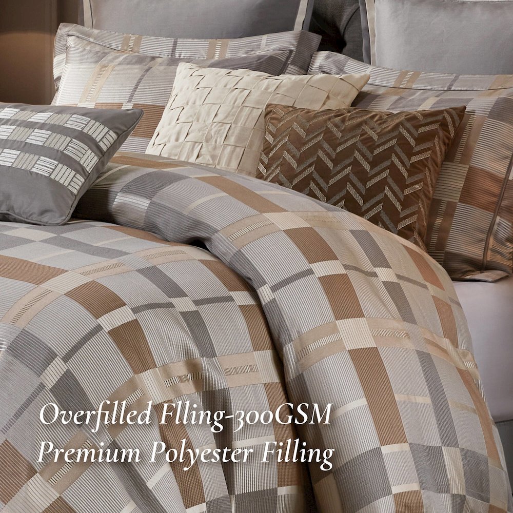 Jacquard Oversized Duvet Style Comforter Set. Picture 4