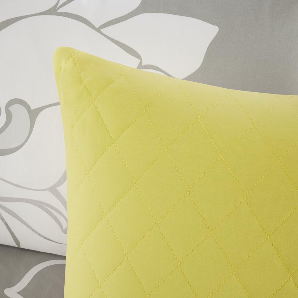 6 Piece Printed Duvet Cover Set. Picture 3
