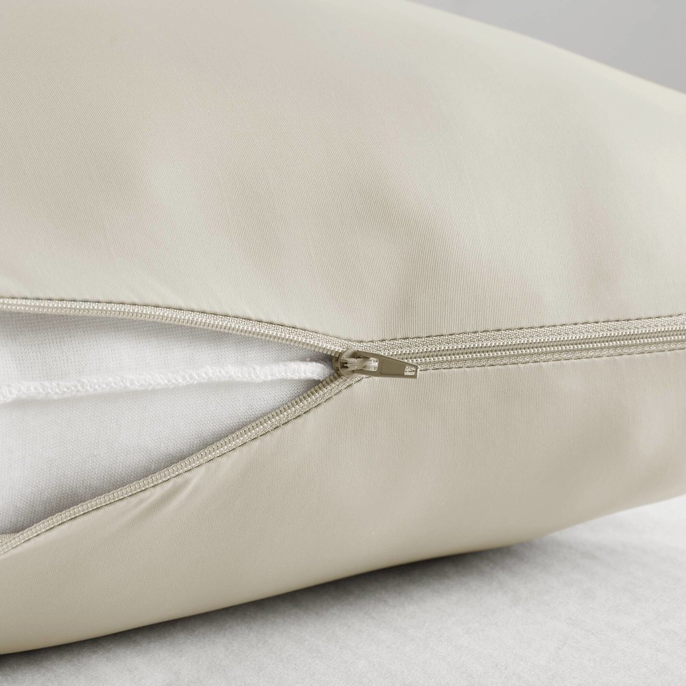 Lumi cooling body pillow. Picture 2