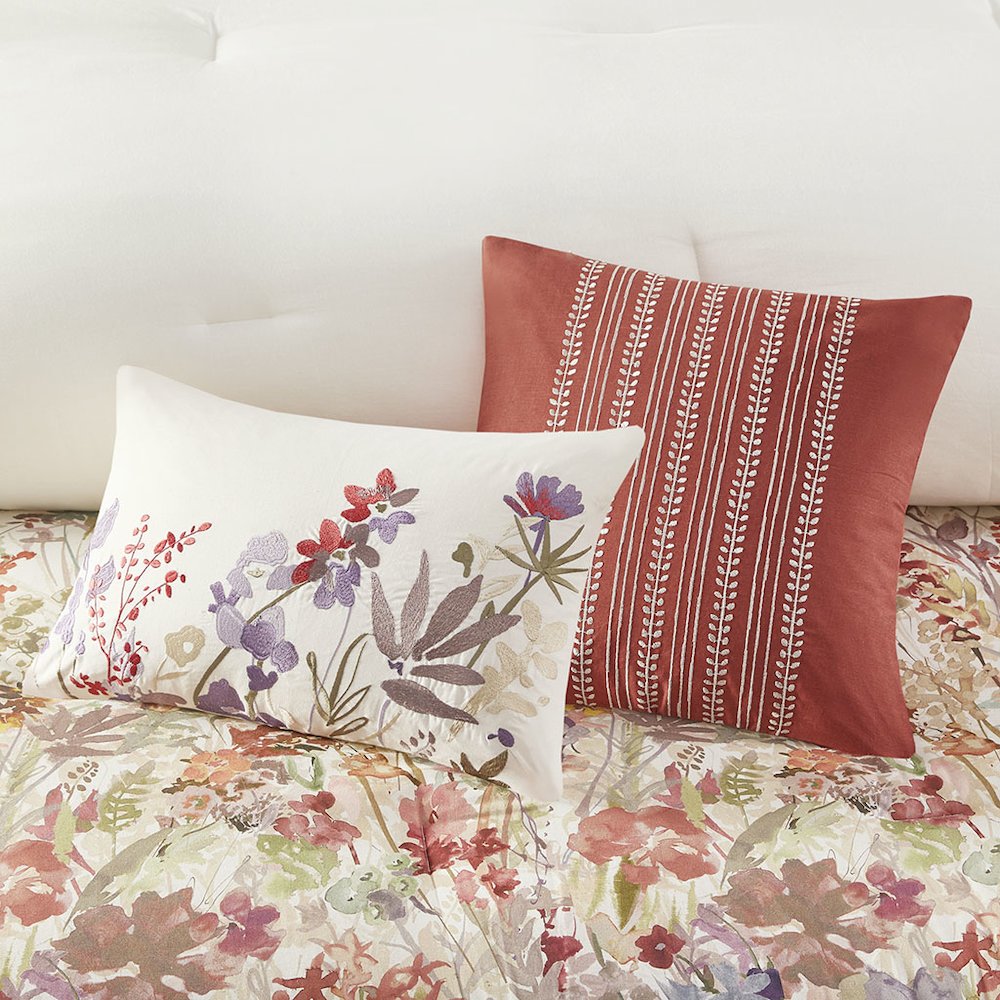 7 Piece Cotton Printed Comforter Set. Picture 1