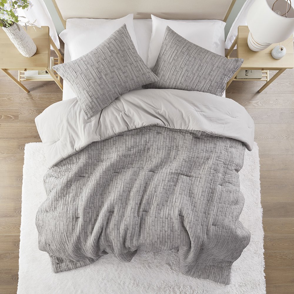 Arlo Oversized Comforter Set, Charcoal color. Picture 5