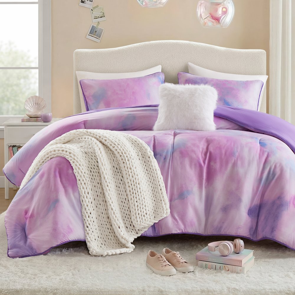 Cassiopeia Watercolor Tie Dye Printed Comforter Set with Throw Pillow. Picture 1