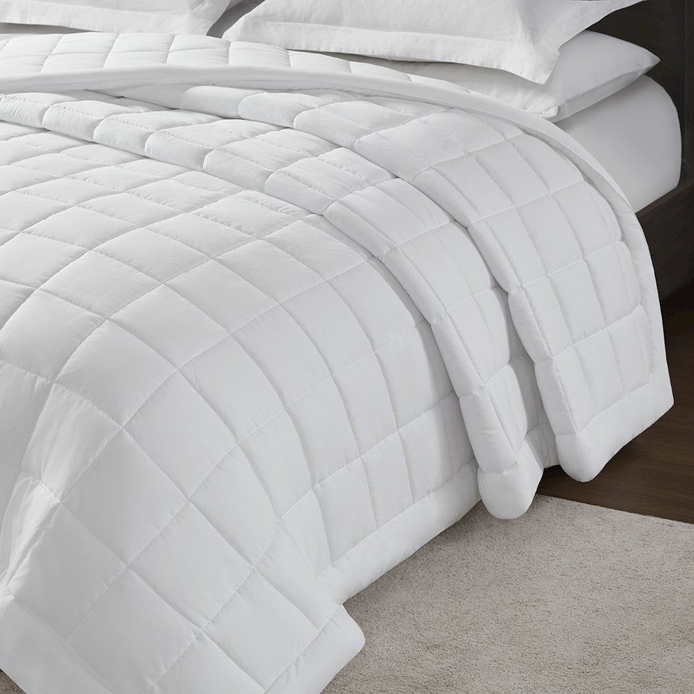 Essential Blanket. Picture 4