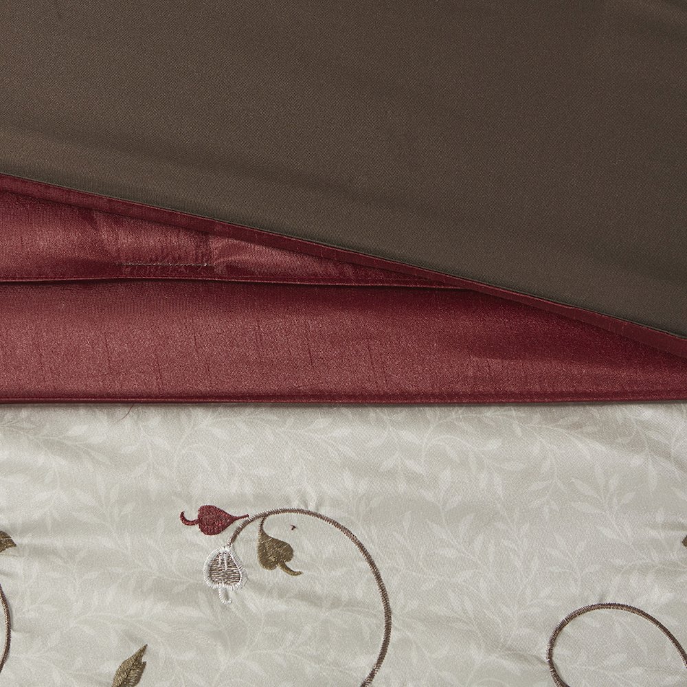 Embroidered 7 Piece Comforter Set. Picture 2